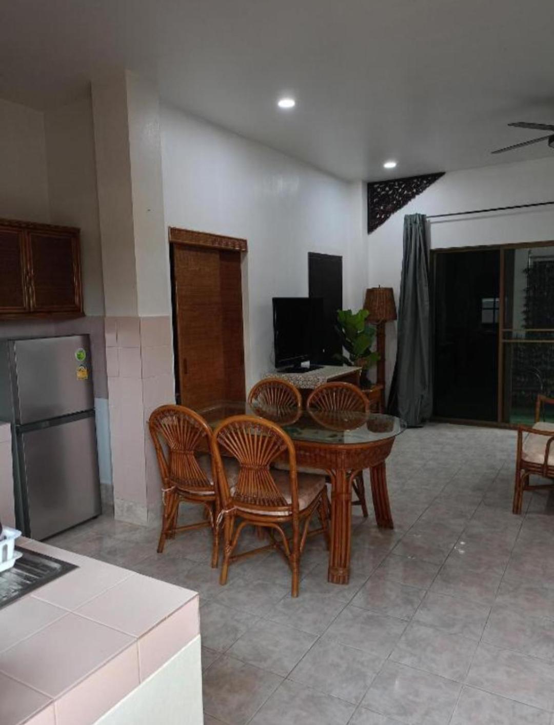 Patong Sunbeach Mansion מראה חיצוני תמונה