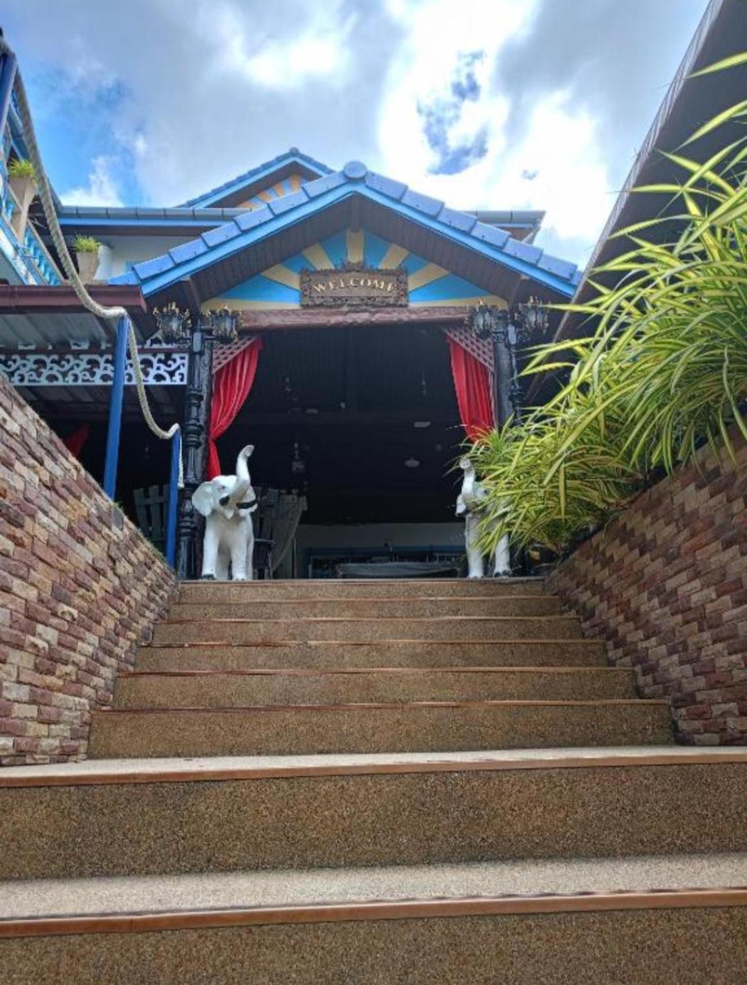 Patong Sunbeach Mansion מראה חיצוני תמונה